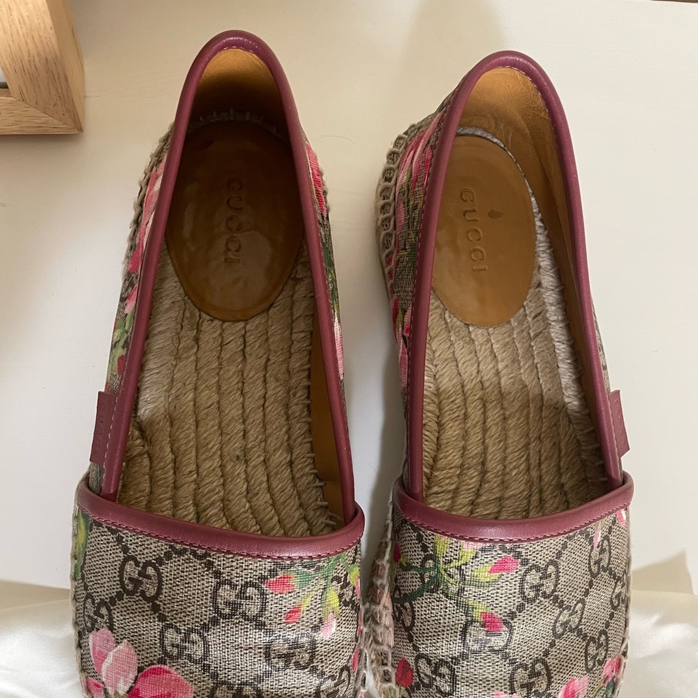 Gucci canvas flat espadrille size 36 1/2 - Picture 2 of 12